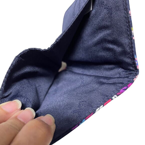 Vera Bradley‎ Tri Fold Wallet Floral Pattern - Picture 5 of 6